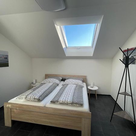 Gaestehaus Veenstra Kelberg Bagian luar foto