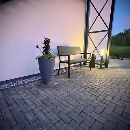 Gaestehaus Veenstra Kelberg Bagian luar foto