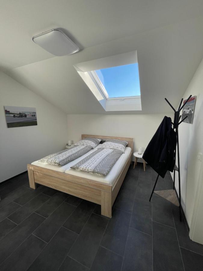Gaestehaus Veenstra Kelberg Bagian luar foto