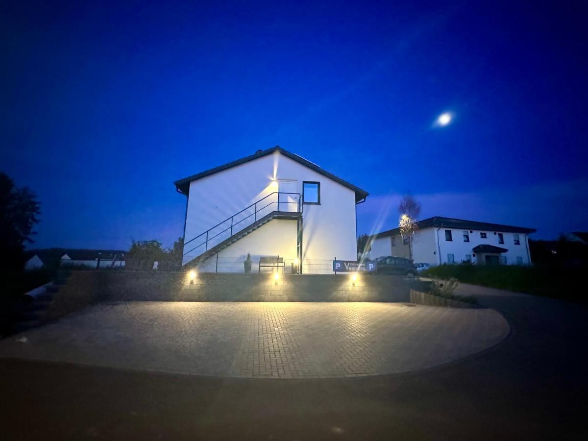 Gaestehaus Veenstra Kelberg Bagian luar foto