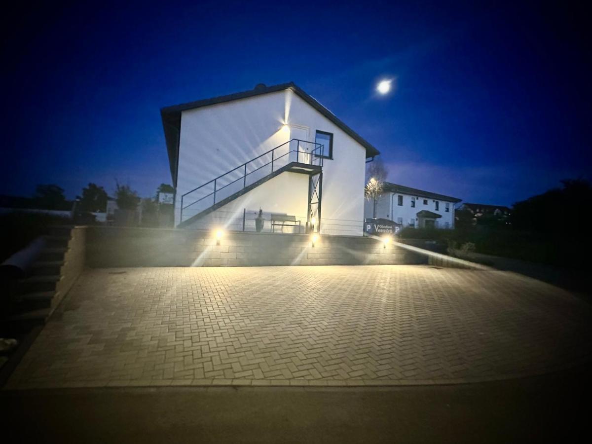 Gaestehaus Veenstra Kelberg Bagian luar foto